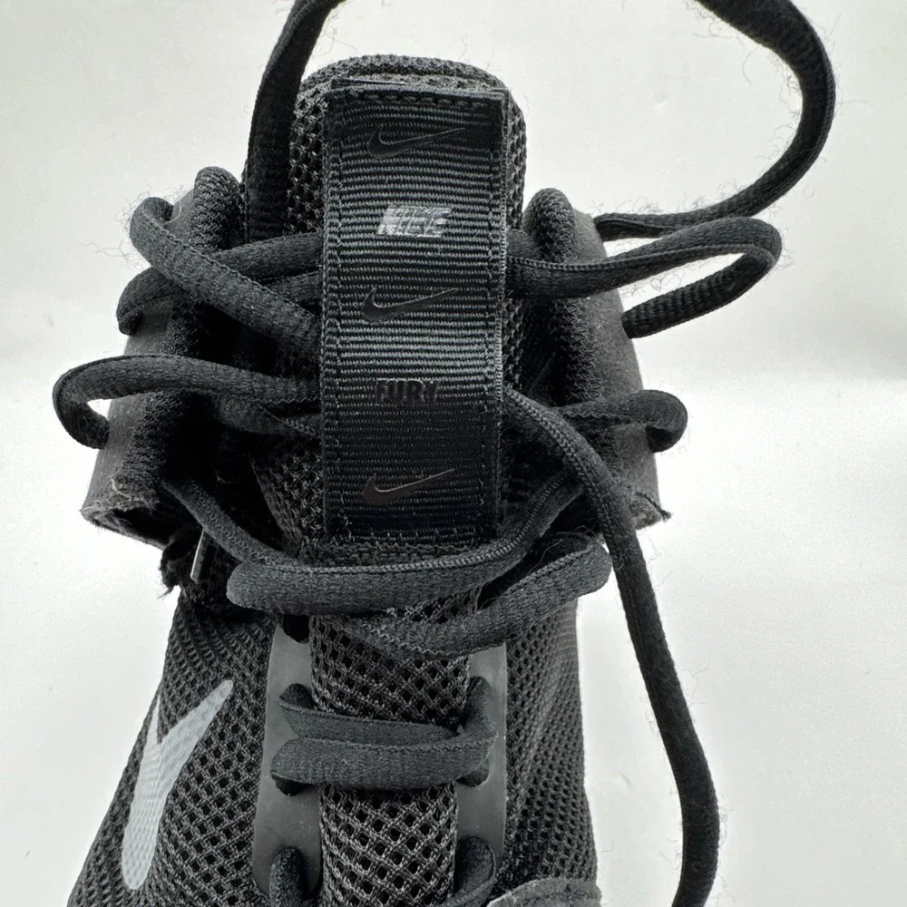 Nike fury black